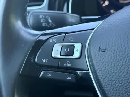 Photo 18 Volkswagen Golf Carat Exclusive BMT