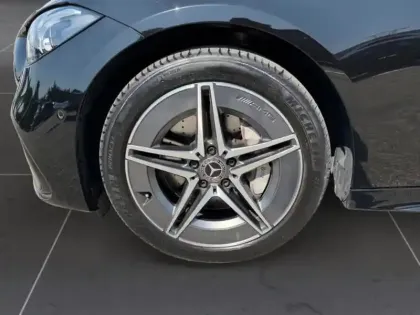 Photo 16 Mercedes Classe C  300 e Hybrid EQ Berli