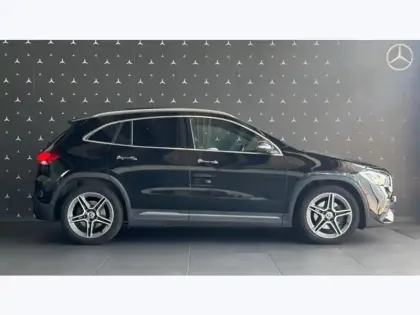 Photo 29 Mercedes GLA 220 d 4MATIC AMG Line