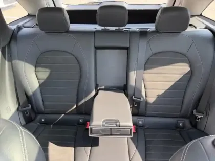 Photo 7 Mercedes GLC  400 d 4MATIC SUV AMG Line