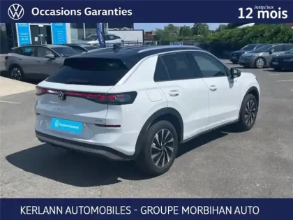 Photo 21 Volkswagen T-roc 1.5 ETSI EVO2 HYBRID 150 CH DSG7