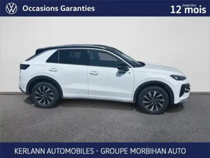 Photo 33 Volkswagen T-roc 1.5 ETSI EVO2 HYBRID 150 CH DSG7