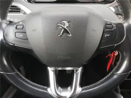 Photo 22 Peugeot 208 BLUEHDI 100CH S&S BVM5