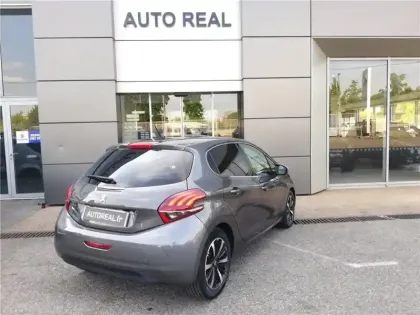Photo 35 Peugeot 208 BLUEHDI 100CH S&S BVM5