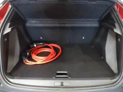 Photo 12 Peugeot 2008  e- 136ch Allure