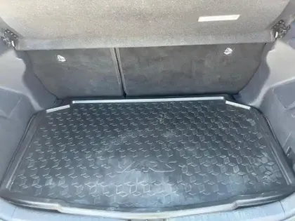 Photo 5 Toyota Yaris  Hybride 116ch Dynamic 5p MY22