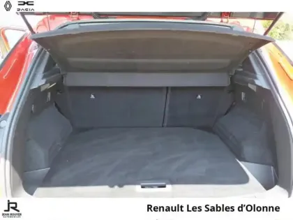 Photo 6 Renault Austral  1.2 E-Tech full hybrid 200ch Techno esprit Alpine - 24