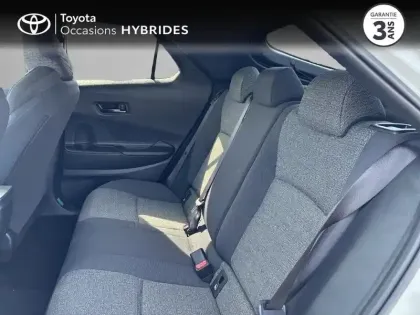 Photo 11 Toyota C-HR  1.8 Hybride 140ch Graphic MY26