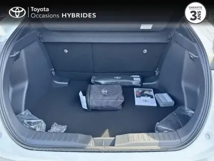 Photo 9 Toyota C-HR  1.8 Hybride 140ch Graphic MY26