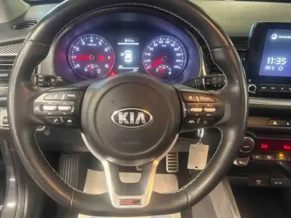 Photo 12 Kia Stonic  1.0 T-GDi 100ch Active