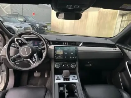 Photo 6 Jaguar F-Pace  P400e Plug-in-Hybrid R-Dynamic SE BVA8 AWD