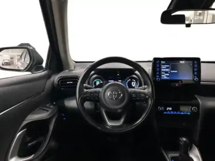 Photo 10 Toyota Yaris  Cross 116h Dynamic MY22