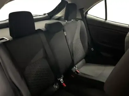 Photo 8 Toyota Yaris  Cross 116h Dynamic MY22