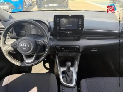 Photo 14 Toyota Yaris  116h Dynamic 5p MY22