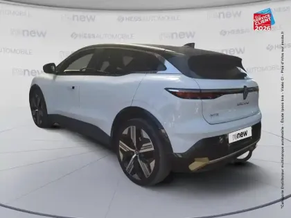 Photo 7 Renault Megane  E-Tech Electric EV60 220ch Iconic super charge