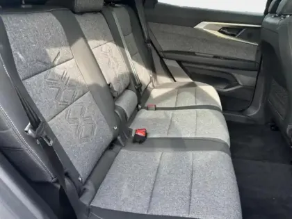 Photo 11 Renault Espace  1.2 E-Tech full hybrid 200ch Techno 7 places - 25