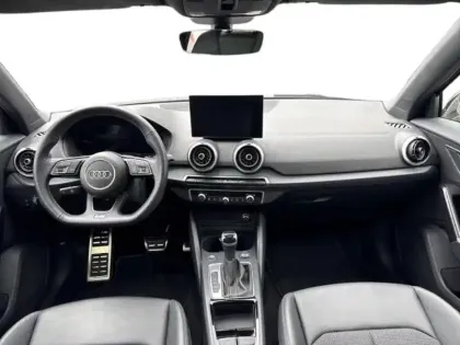 Photo 5 Audi Q2  35 TDI 150ch S line Plus S tronic 7