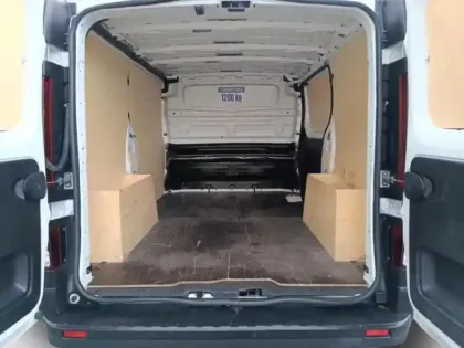 Photo 8 Renault Trafic  Fg L1H1 3T 2.0 Blue dCi 130ch Confort E6E