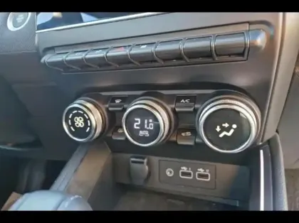 Photo 5 Renault Clio  1.6 E-Tech 145ch full hybrid esprit Alpine - 24