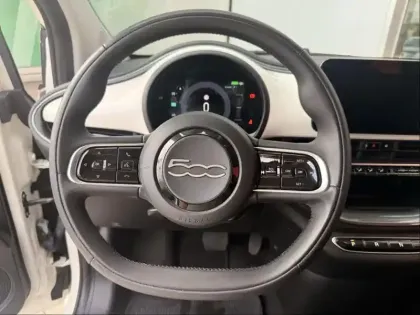 Photo 11 Fiat 500  e 118ch MY23