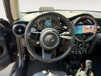 Photo 17 Mini Mini  Cooper 136ch Edition Premium Plus BVA7