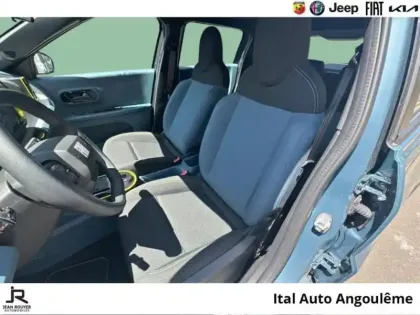 Photo 8 Fiat Panda Grande  Electrique 113ch Icône (prime de 3600? déduite)