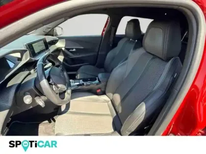 Photo 11 Peugeot 2008  e- 136ch GT