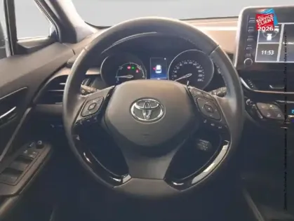 Photo 11 Toyota C-HR  2.0 Hybride 184ch Dynamic Ultimate E-CVT