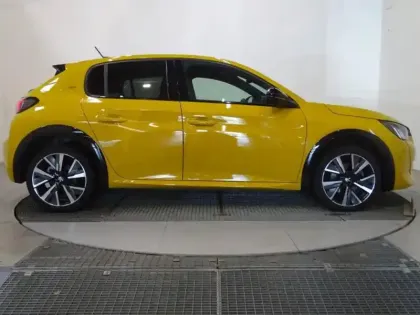 Photo 5 Peugeot 208  1.5 BlueHDi 100ch S&S GT