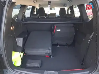 Photo 13 Dacia Jogger  1.8 hybrid 155ch Extreme 7 places -25