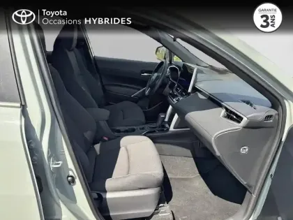 Photo 5 Toyota Corolla  Cross 1.8 140ch Style Confort