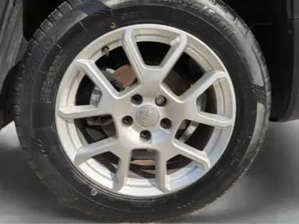 Photo 9 Jeep Renegade  1.5 Turbo T4 130ch MHEV Limited BVR7