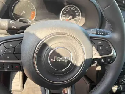 Photo 11 Jeep Renegade  1.5 Turbo T4 130ch MHEV Limited BVR7