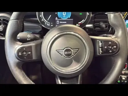 Photo 14 Mini Mini  Cooper 136ch Edition Premium Plus BVA7