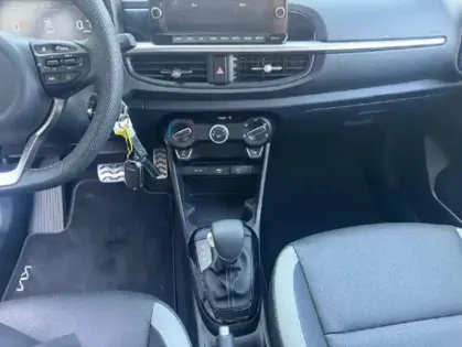 Photo 12 Kia Picanto  1.0 GDi 68ch GT-Line BVMA5