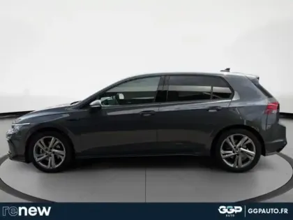 Photo 16 Volkswagen Golf  1.5 eTSI OPF 130ch R-Line DSG7