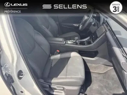 Photo 5 Lexus Lbx  1.5 136ch Emotion 2WD