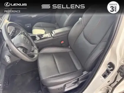 Photo 10 Lexus Lbx  1.5 136ch Emotion 2WD