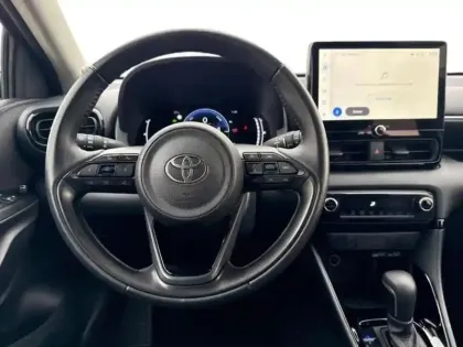 Photo 14 Toyota Yaris  116h Design 5p MY25