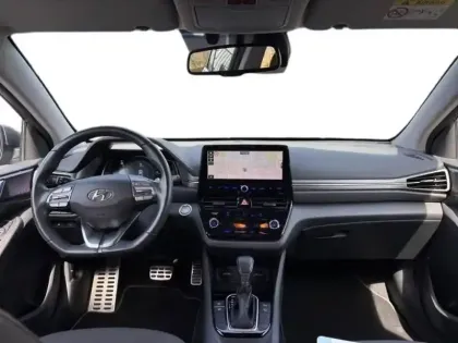 Photo 5 Hyundai Ioniq  Hybrid 141ch Intuitive