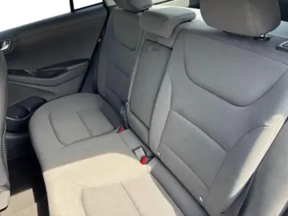 Photo 7 Hyundai Ioniq  Hybrid 141ch Intuitive