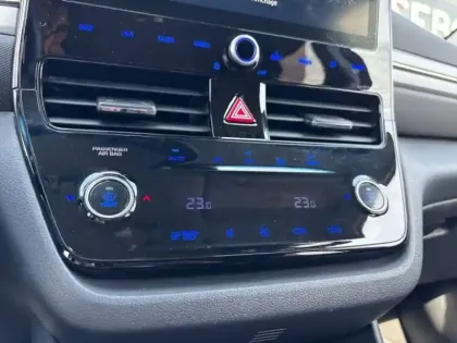 Photo 14 Hyundai Ioniq  Hybrid 141ch Intuitive