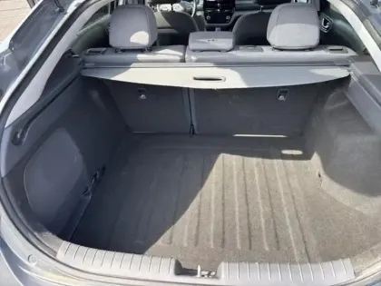 Photo 8 Hyundai Ioniq  Hybrid 141ch Intuitive