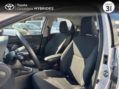 Photo 10 Toyota Yaris  116h France Business 5p + Programme "Beyond Zero Academy"