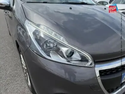 Photo 12 Peugeot 208  1.2 PureTech 110ch E6.c Allure S&S 5p