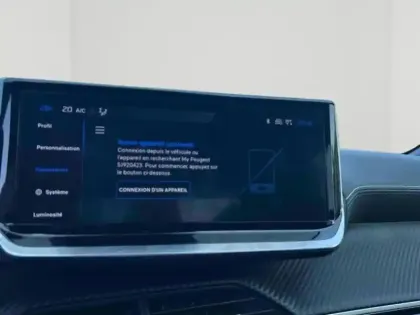 Photo 12 Peugeot 2008  1.2 Hybrid 145ch GT e-DCS6