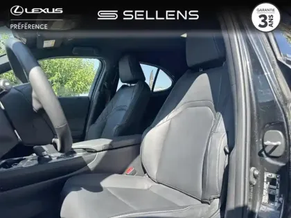 Photo 10 Lexus UX  300h F SPORT Design 2WD MC25