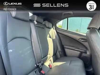 Photo 6 Lexus UX  300h F SPORT Design 2WD MC25