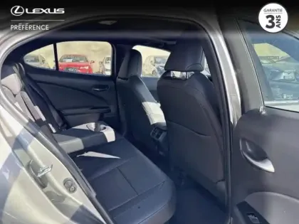 Photo 6 Lexus UX  250h Executive 2WD