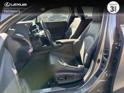 Photo 10 Lexus UX  250h Executive 2WD